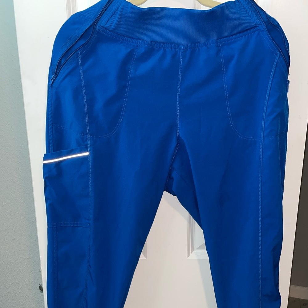Scrub bottom